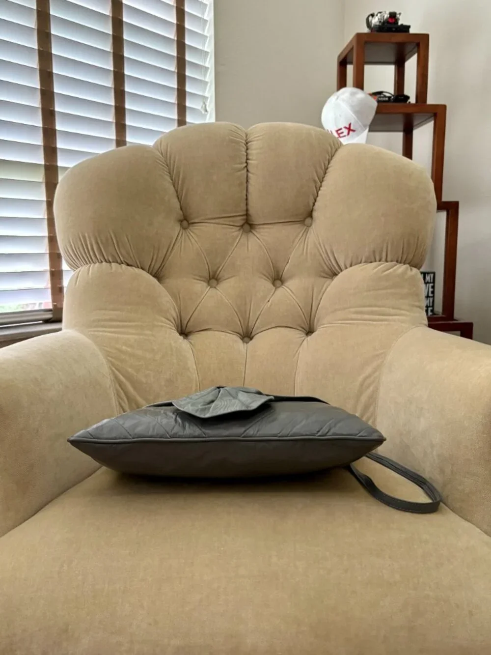 VTG Auth SALTZ USA Circa 1980's XL Leather Convertible Clutch Bag